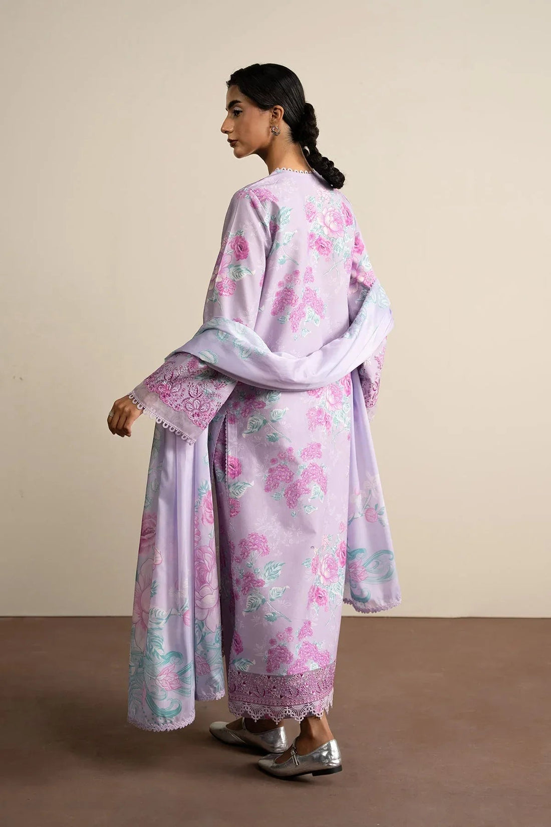 Ayzel | The Bare Minimum | MOONFLOWER - Aqsa Fabrics