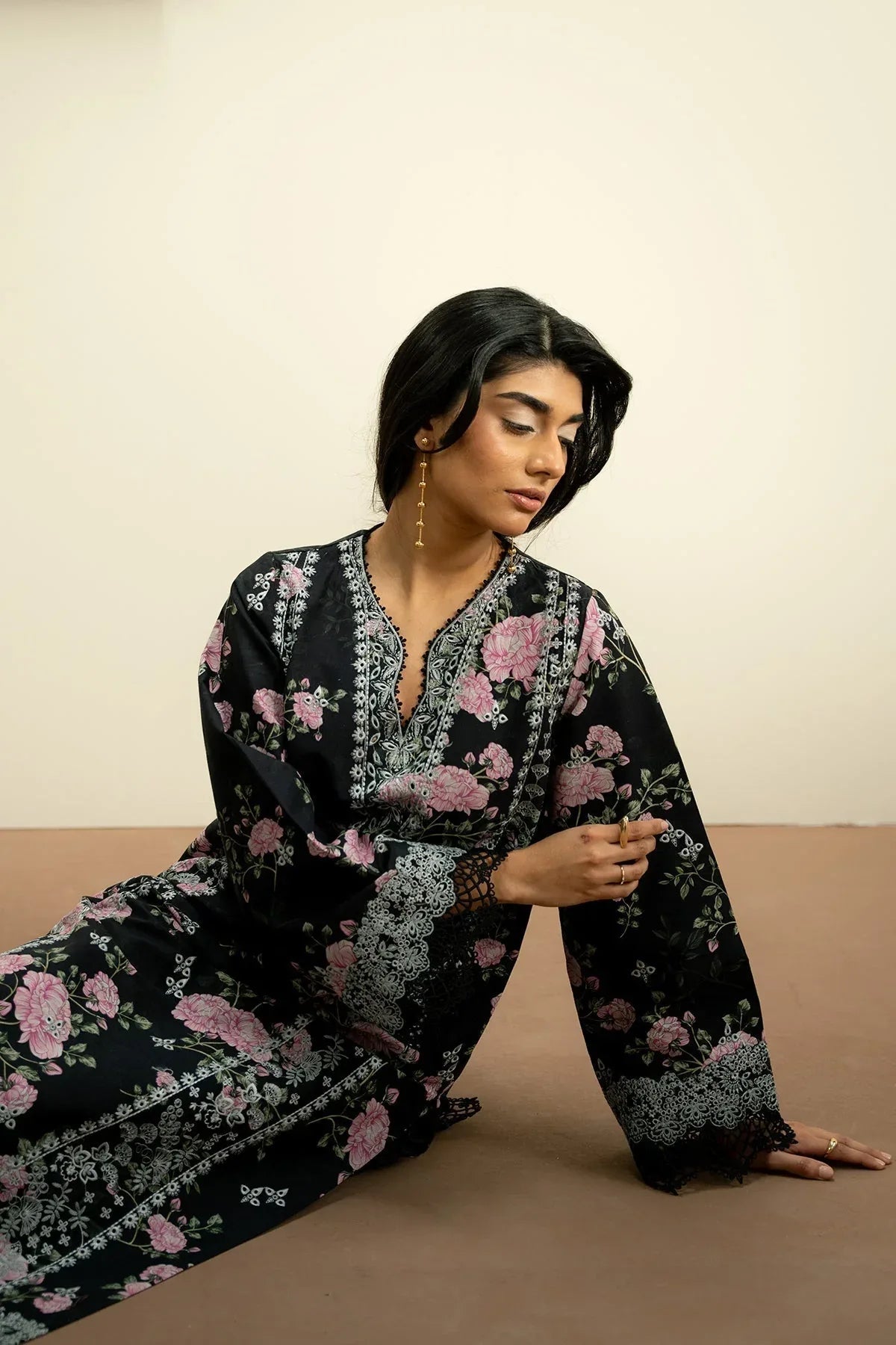 Ayzel | The Bare Minimum | ALYSSUM - Aqsa Fabrics