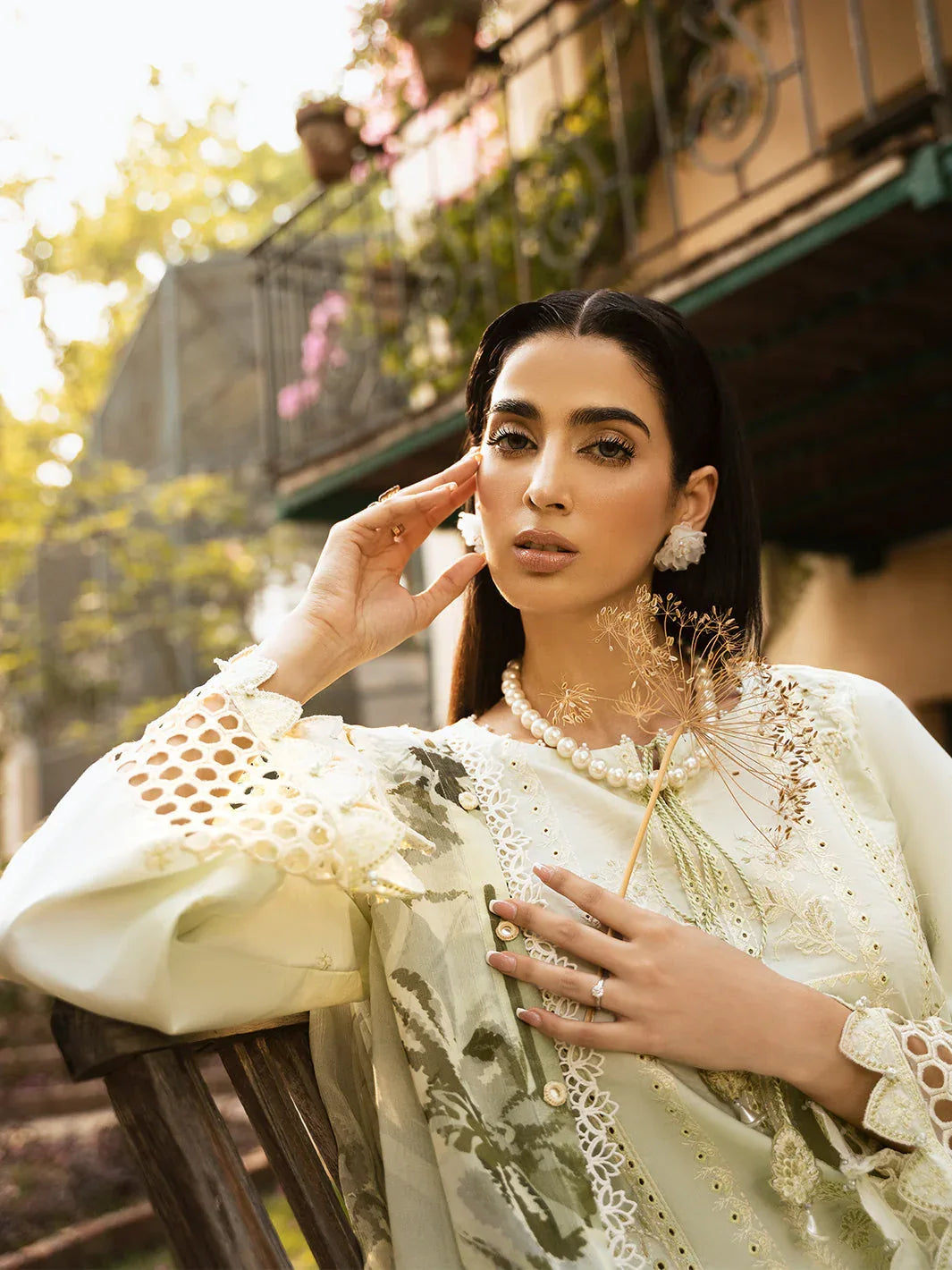 Izel | Dastak Luxury Lawn | SIRAA - Aqsa Fabrics