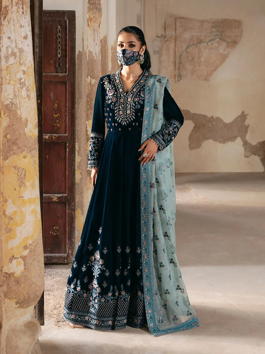 Flossie | Siara Velvet Formals | V-101 - Aqsa Fabrics