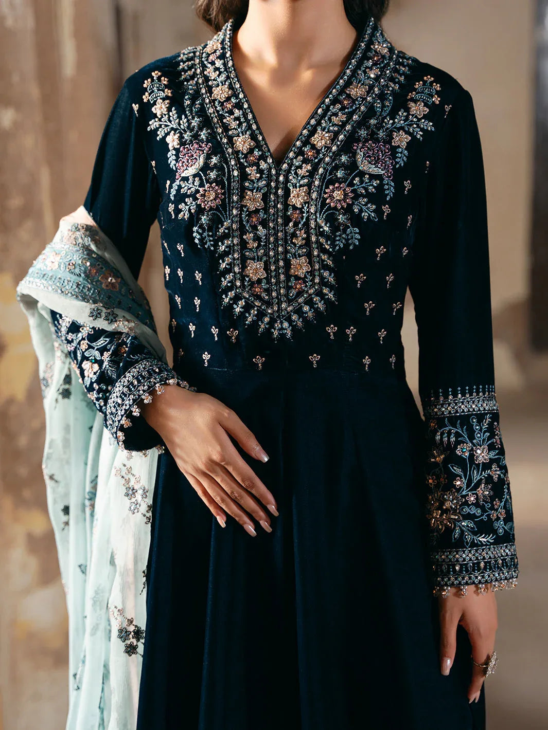 Flossie | Siara Velvet Formals | V-101 - Aqsa Fabrics