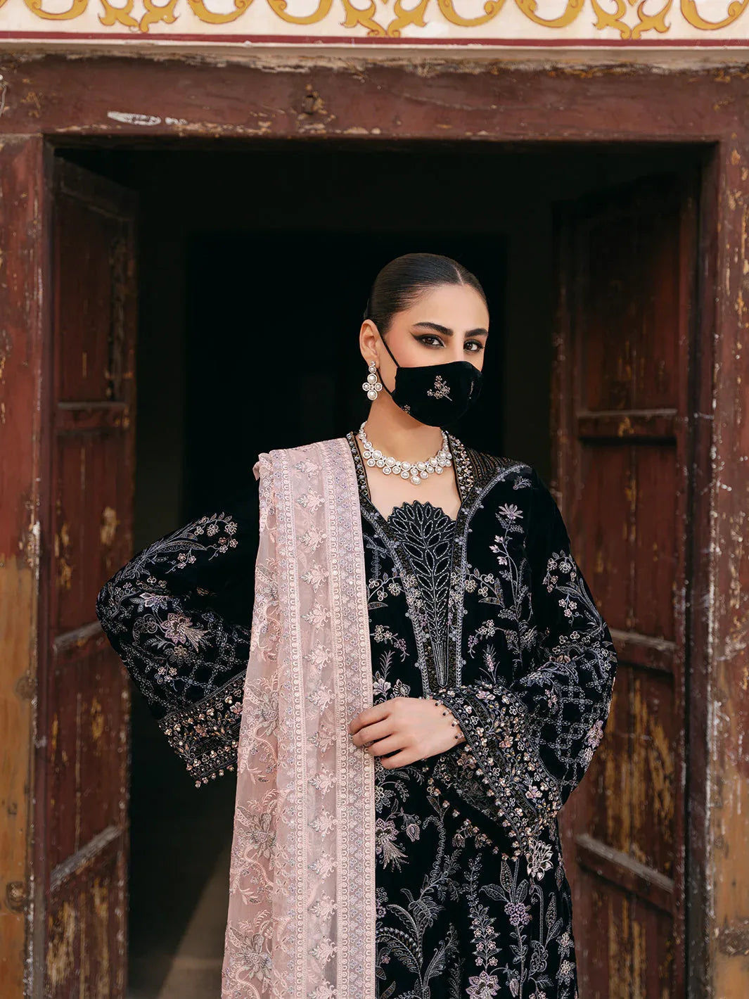 Flossie | Siara Velvet Formals | V-103 - A - Aqsa Fabrics