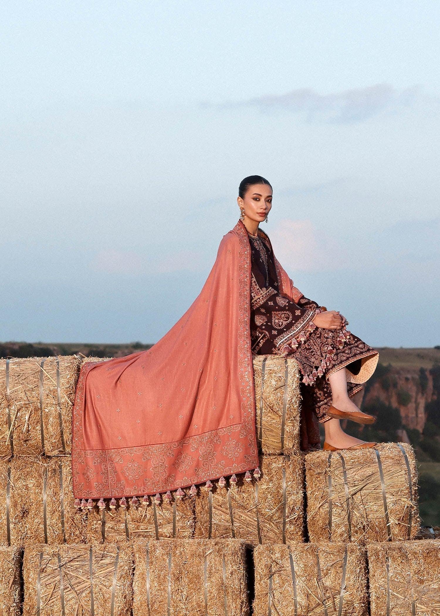 Hussain Rehar | Khaddar 25 | Nazneen - Aqsa Fabrics