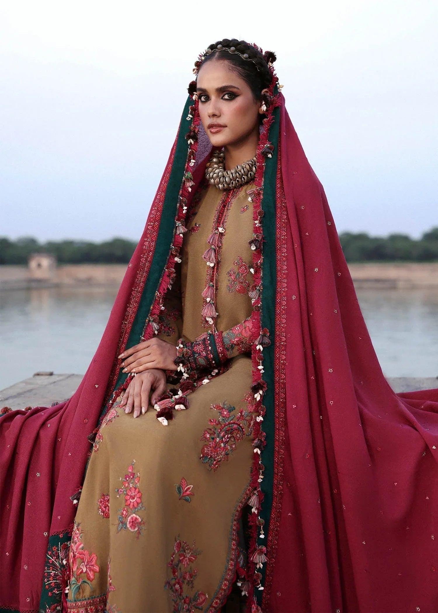Hussain Rehar | Karandi 25 | Rumi - Aqsa Fabrics