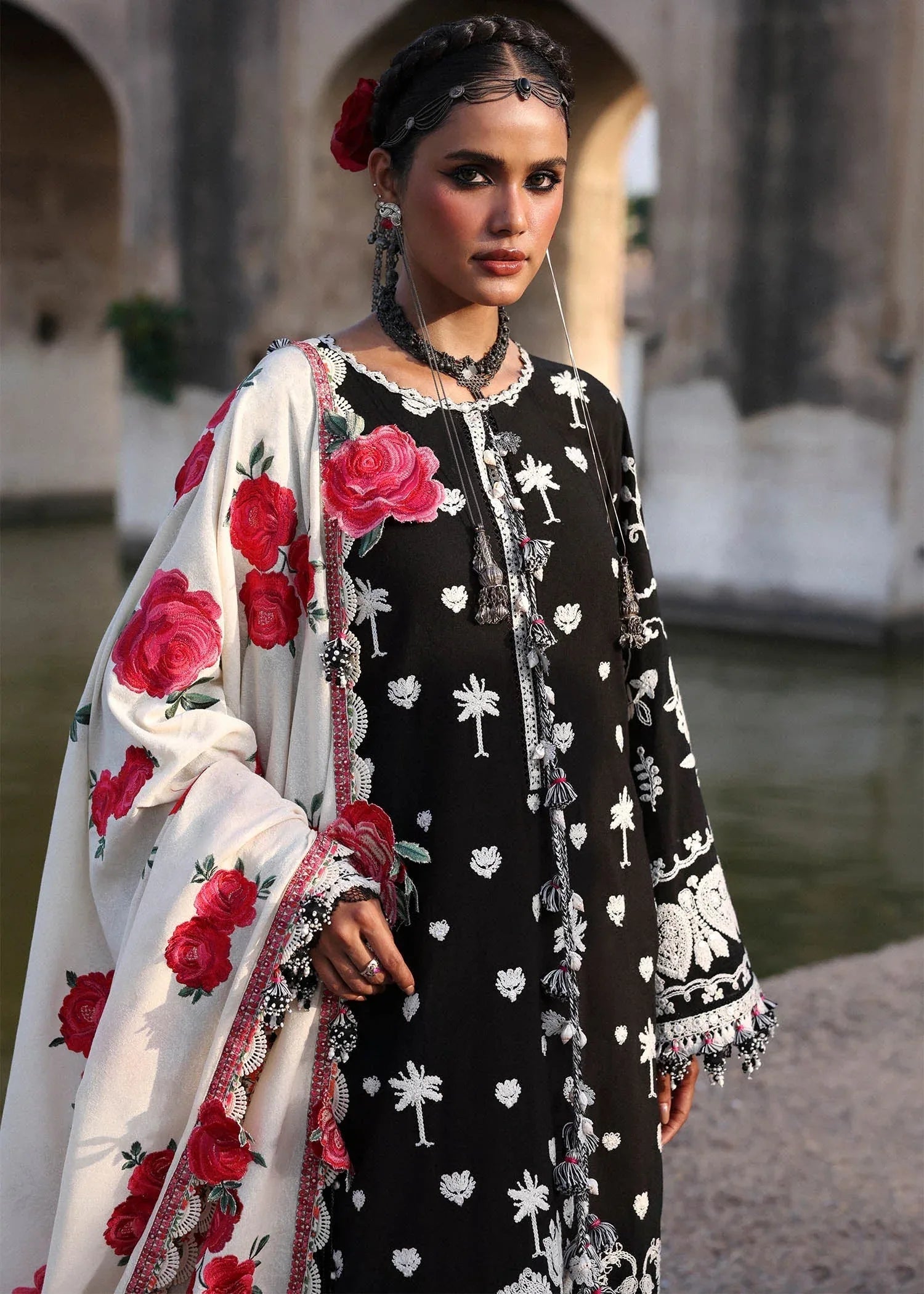 Hussain Rehar | Karandi 25 | Rose - Aqsa Fabrics
