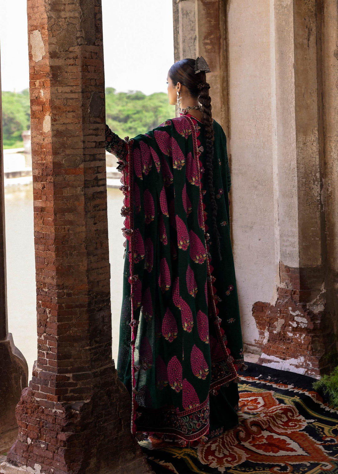 Hussain Rehar | Karandi 25 | Shayra - Aqsa Fabrics
