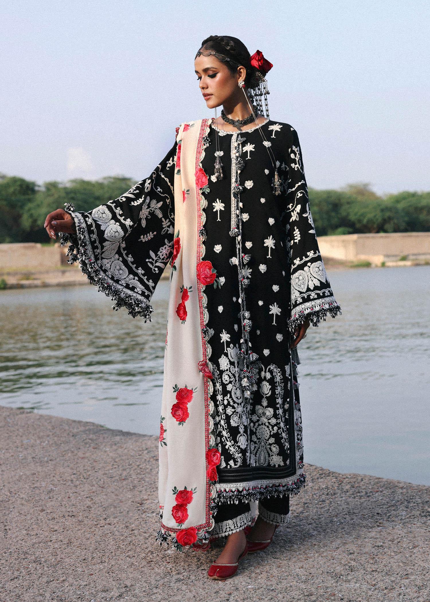 Hussain Rehar | Karandi 25 | Rose - Aqsa Fabrics