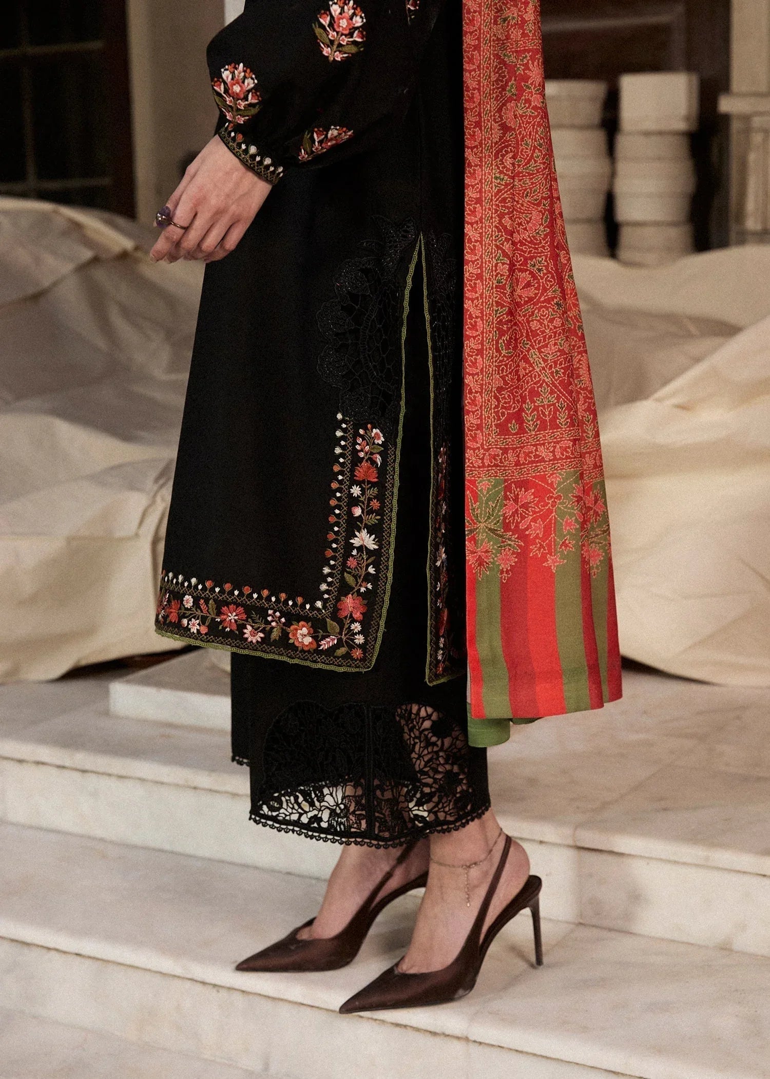 Hussain Rehar | Khaddar Pret 25 | SIYAH - Aqsa Fabrics