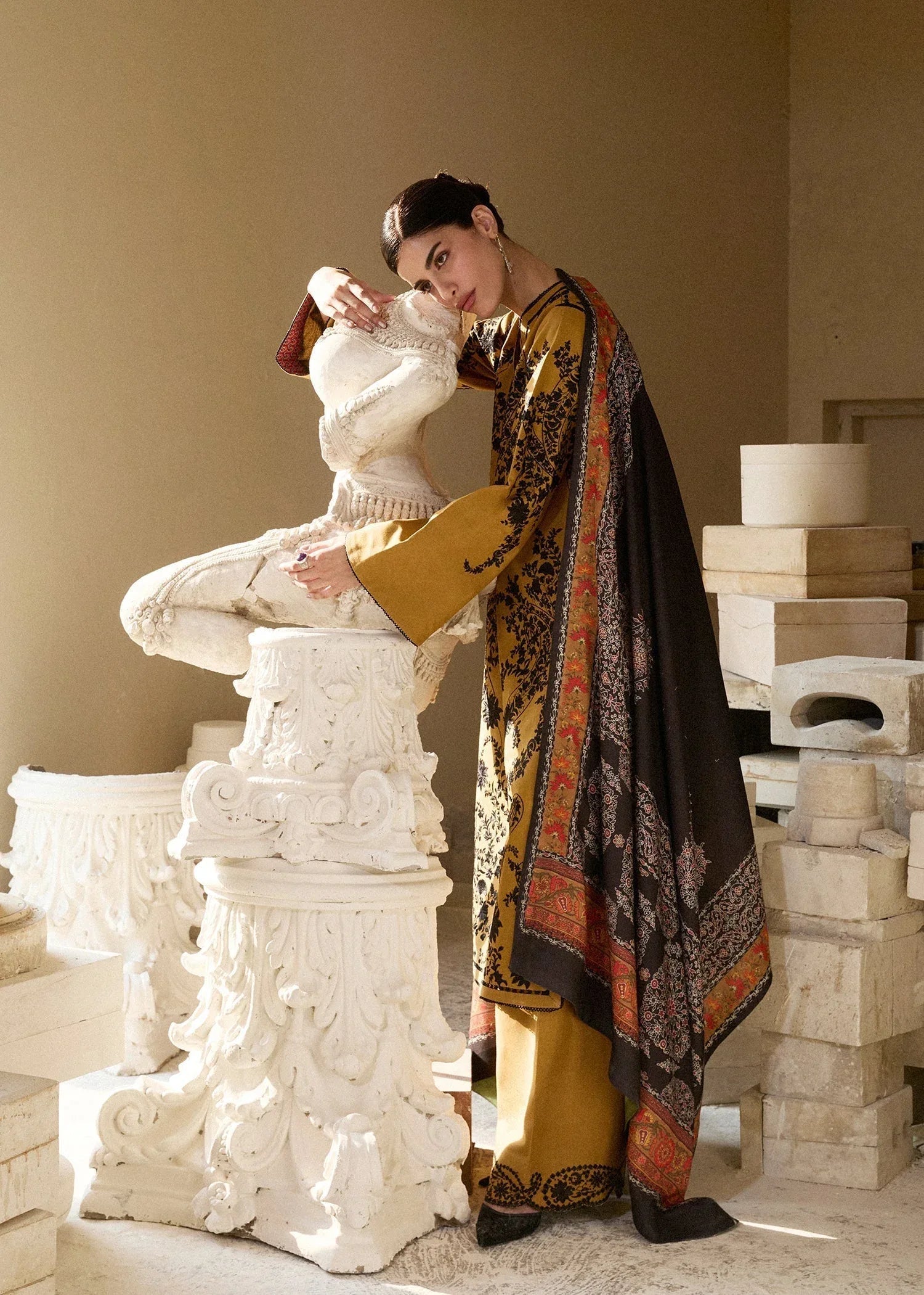 Hussain Rehar | Khaddar Pret 25 |MERI GOLD - Aqsa Fabrics
