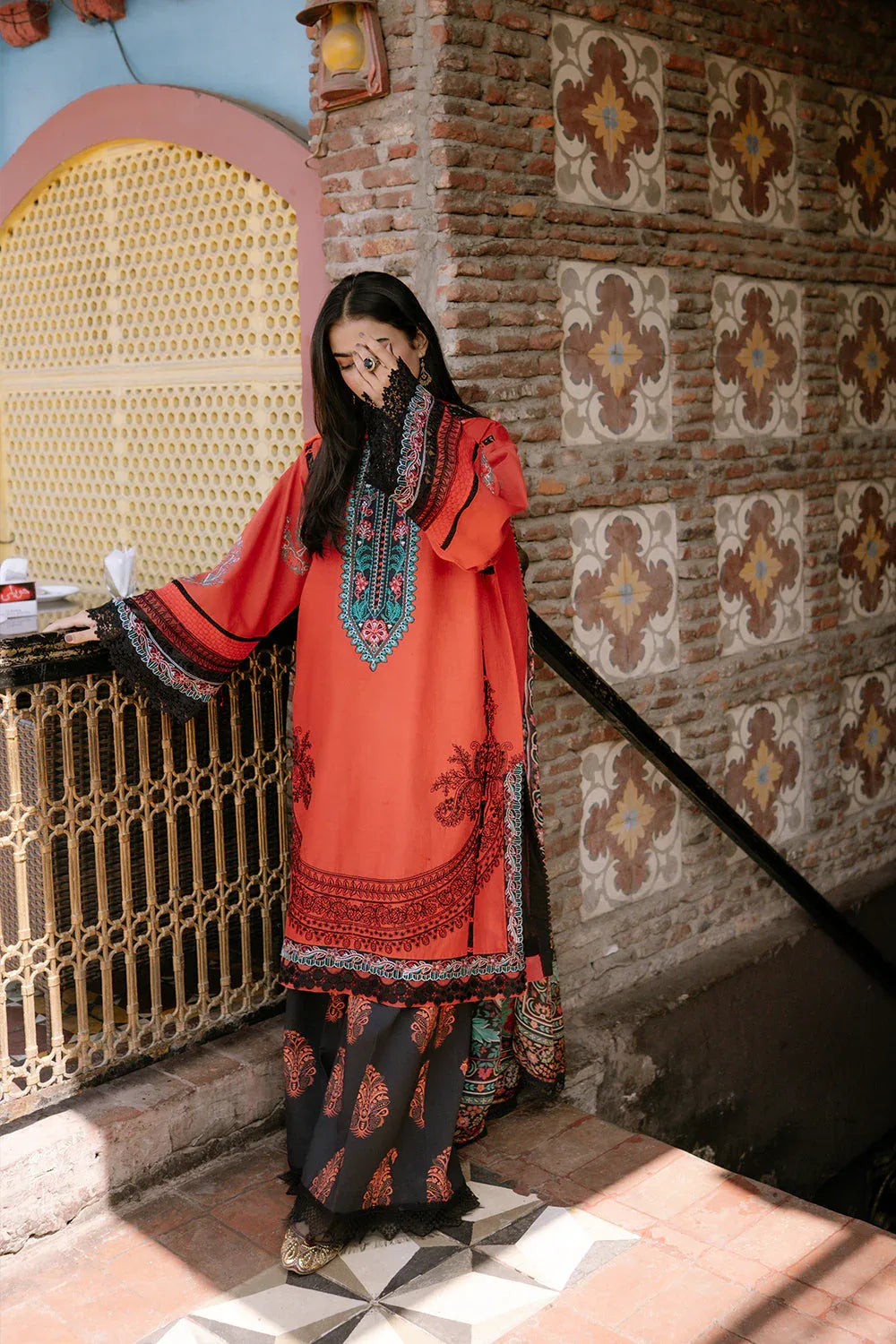Saira Rizwan | Laanem Summer Lawn 25 | NAZLI-B-SRL25-06 - Aqsa Fabrics