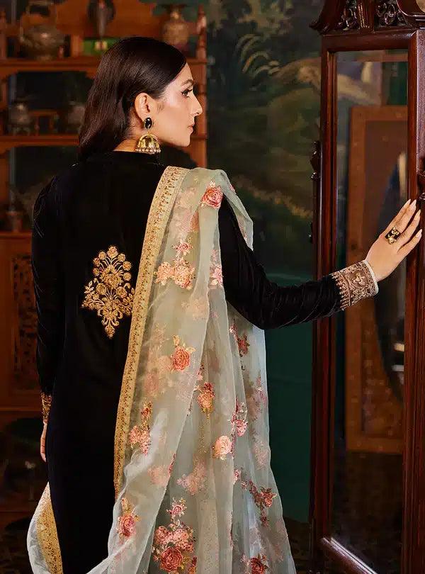 Zainab Chottani | Luxury Velvet Collection 23 | Andleep - Aqsa Fabrics