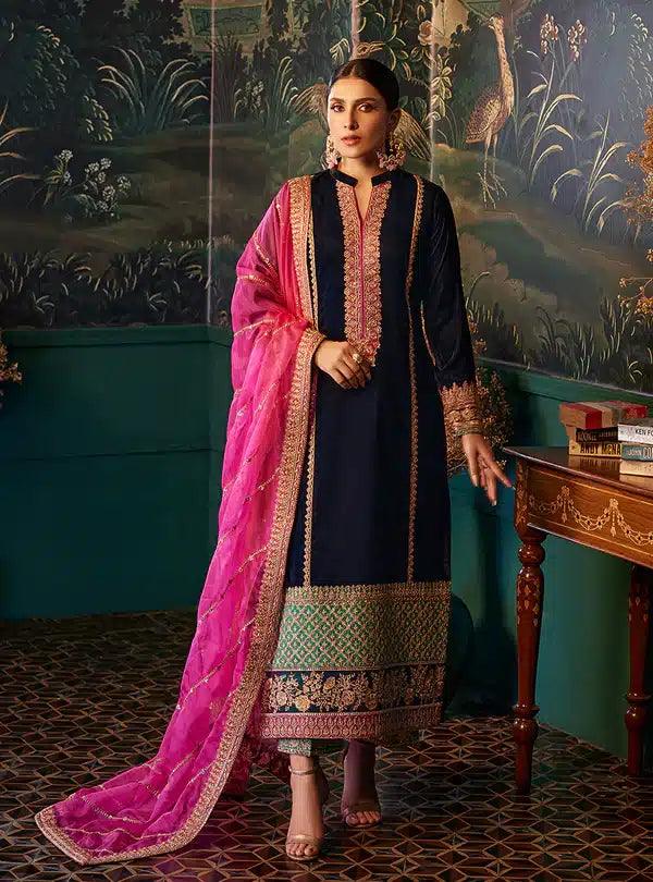 Zainab Chottani | Luxury Velvet Collection 23 | Amira - Aqsa Fabrics