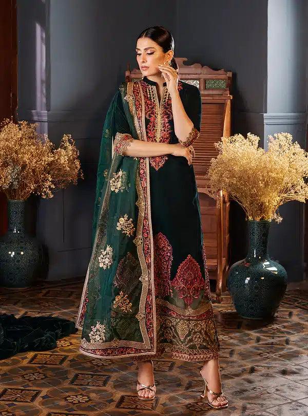 Zainab Chottani | Luxury Velvet Collection 23 | Zelena - Aqsa Fabrics