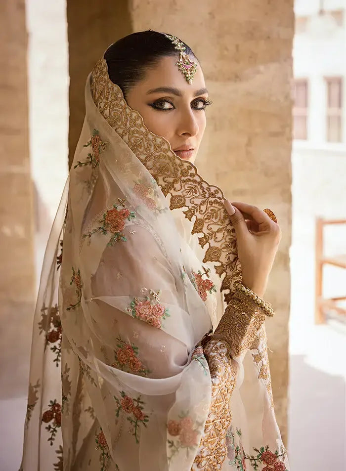 Zainab Chottani | Wedding Festive 23 | Heer - Aqsa Fabrics